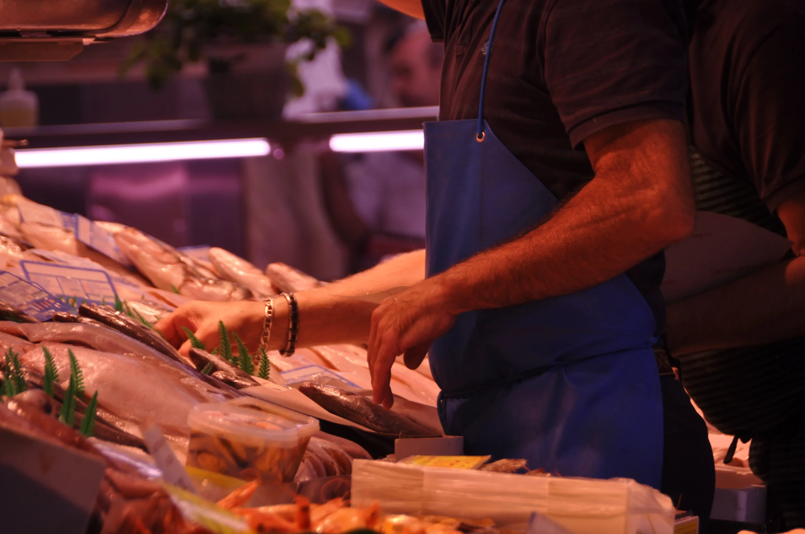 Pescadería Simón, comercio local de Madrid en Coometas